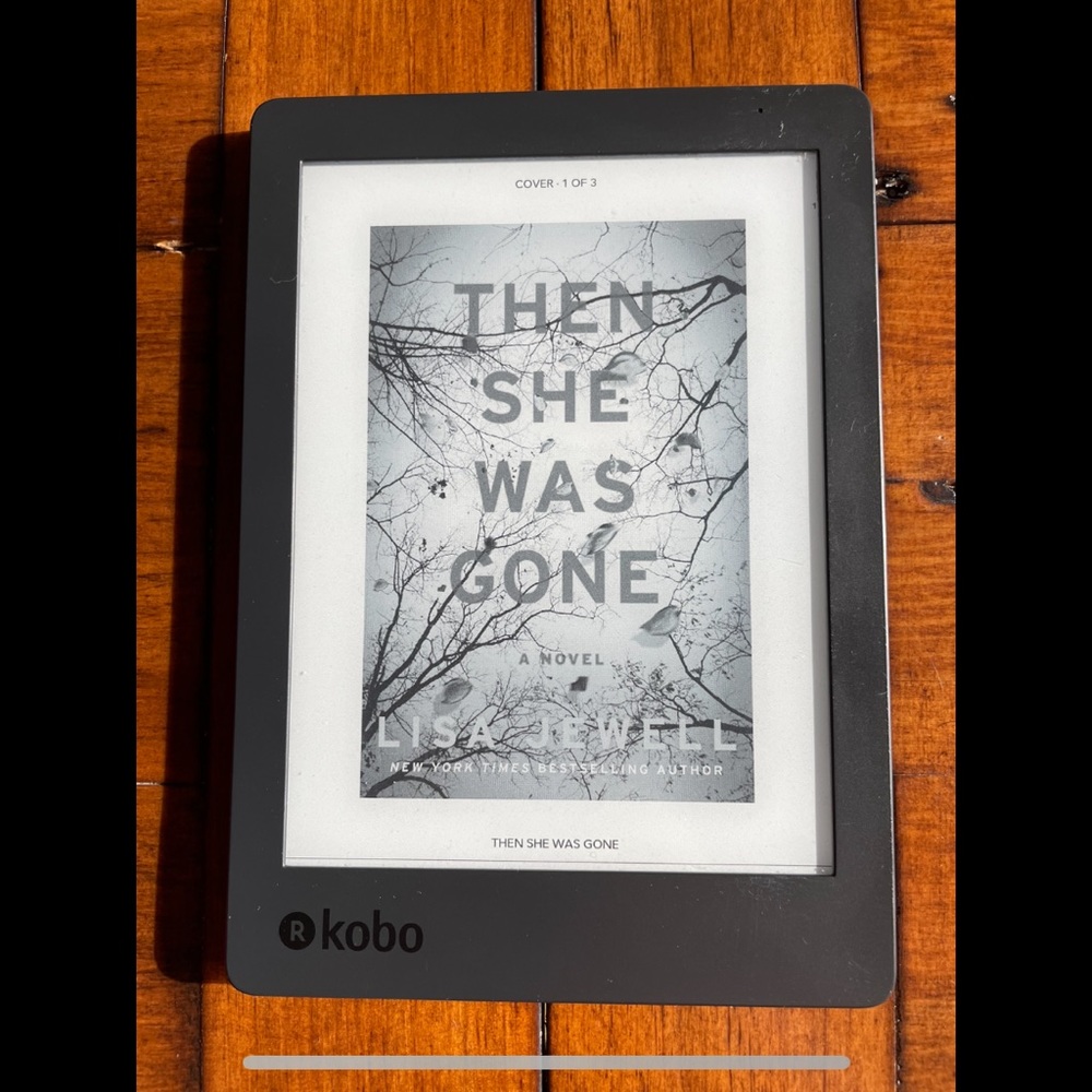 Kobo Aura 2 with Sleepcover